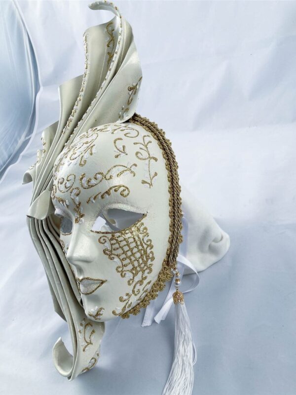 Fiamma-grande-Leather-venetian-mask-made-in-venice-white-353-3
