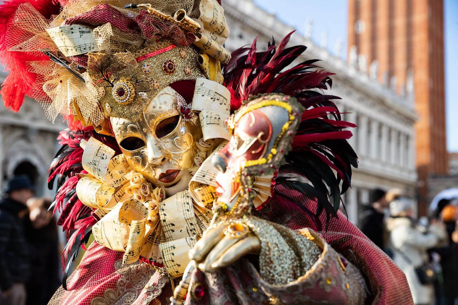 Keeping Carnival mask tradition alive anywhere and everywhere - Venezia Maschere